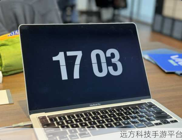 安装 Fliqlo 时钟屏保后电脑显示异常，原因究竟何在？