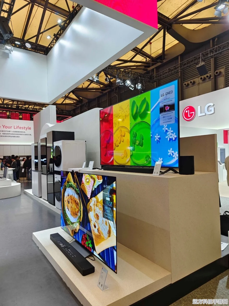 TCL华星鲸吞LGD广州厂，电视面板市场变局引发手游界遐想
