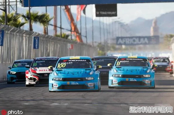 领克03 TCRCYAN纽北挑战燃爆赛道，手游玩家也能体验极速激情！