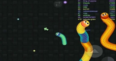 终极蛇冒险对决Snake Showdown 3D，贪吃蛇的奇幻闯关之旅
