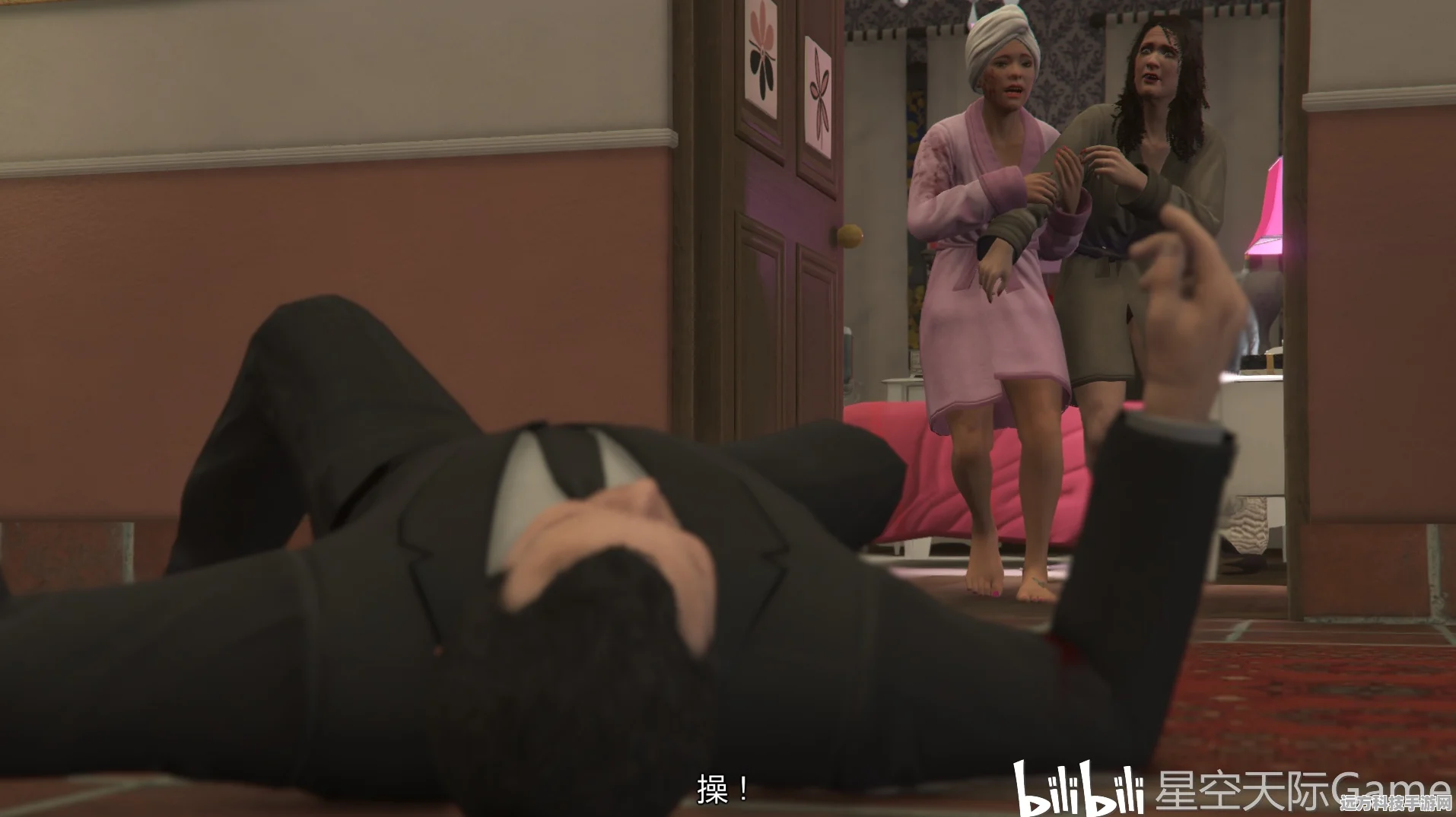 GTA5崩溃危机揭秘，麦克的神秘救星究竟是谁？