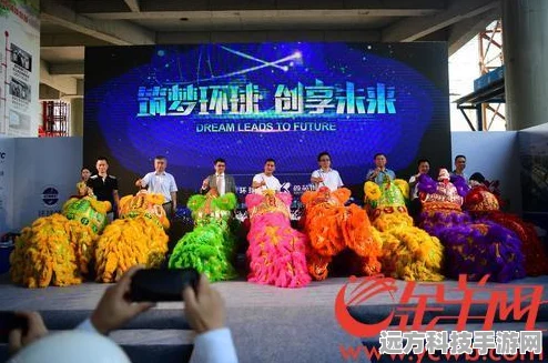 2025年热门探讨，梦幻模拟战抽卡策略——人物与装备哪个更值？