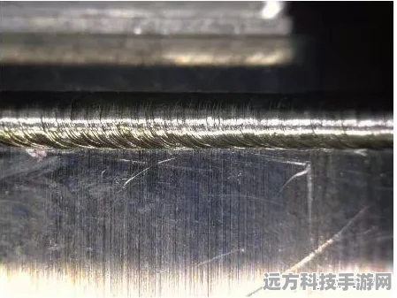 拳皇98与97，格斗经典的双峰对决