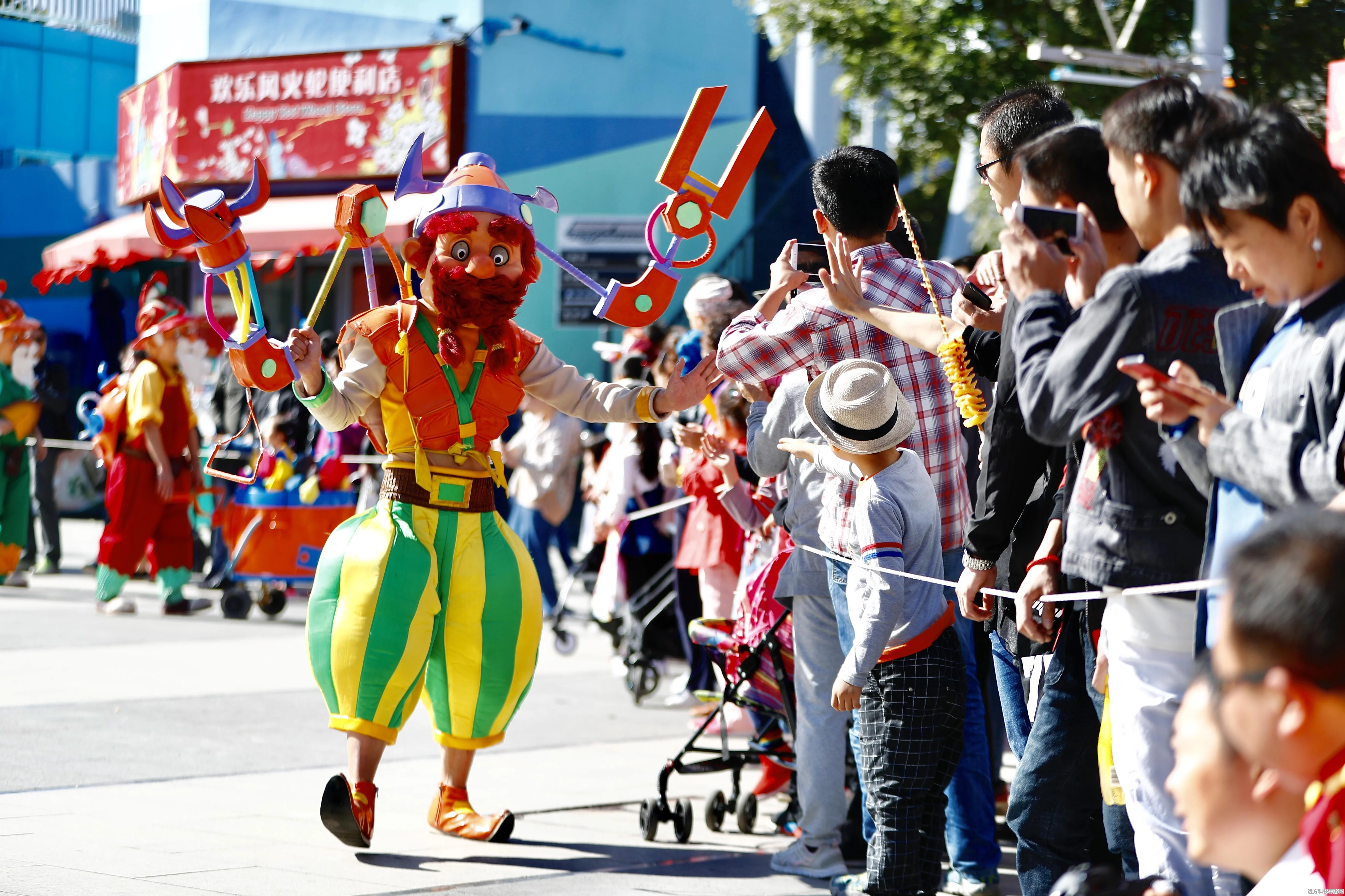 迷失破坏神，轻松操作下的热血魔幻之旅等你来探