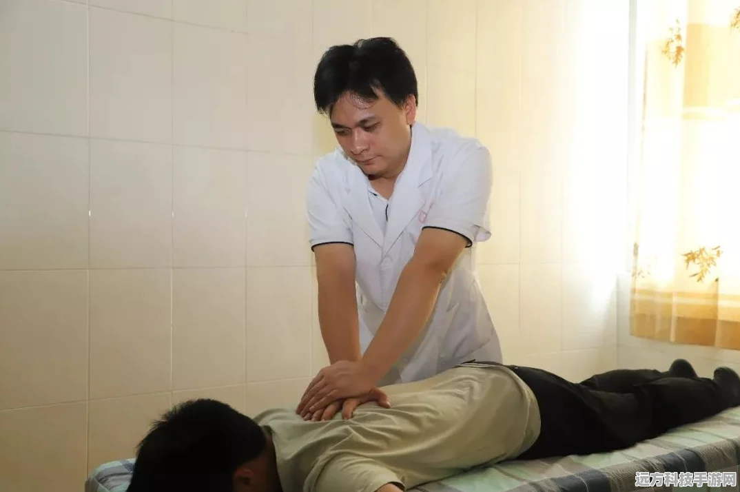 脊医诊所，体验医者仁心，开启模拟医生新篇章